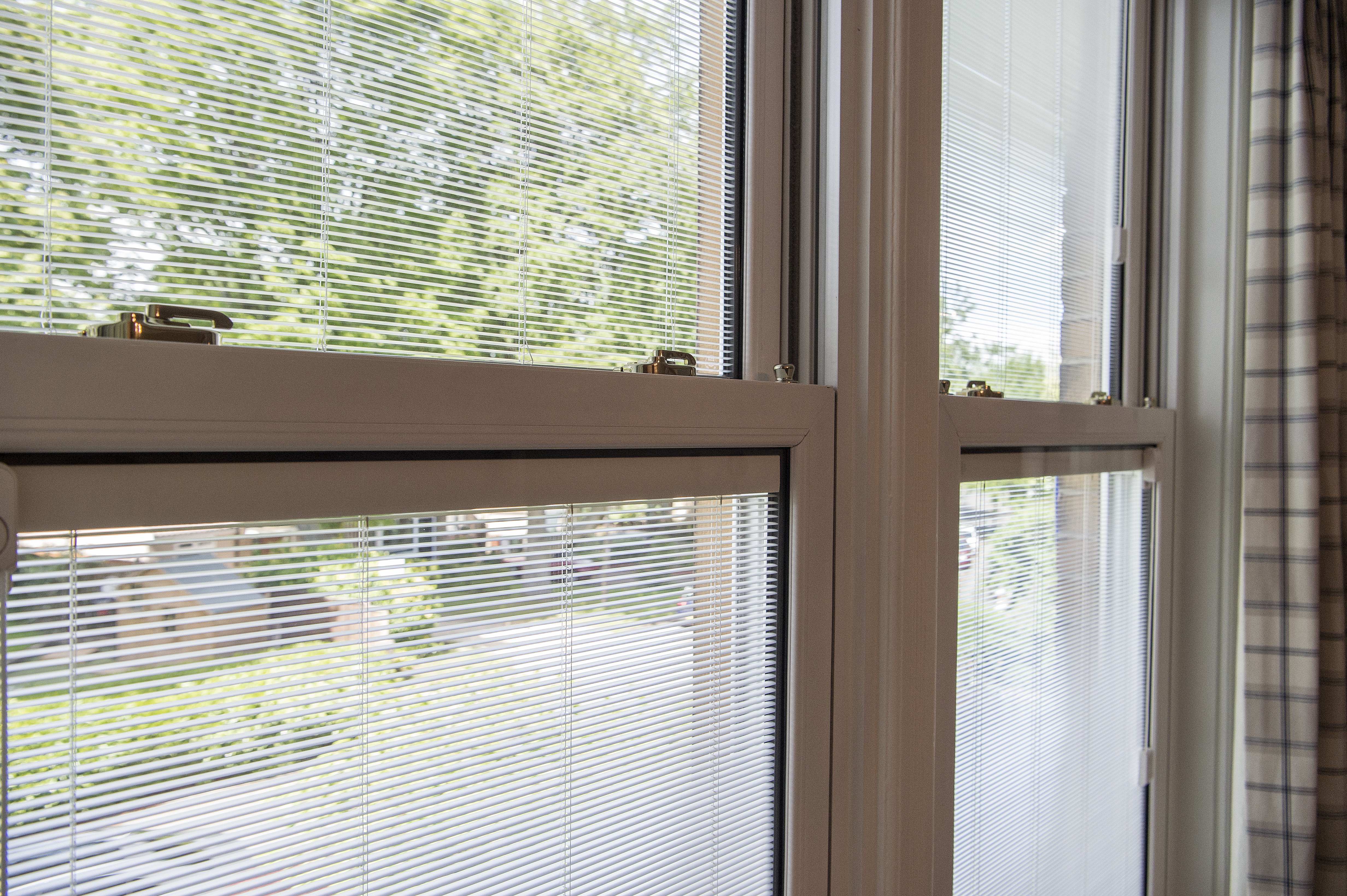staafbediening met jaloezieën - renovatiemodel